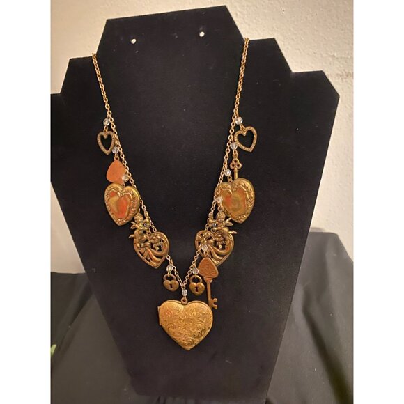 Vintage PIDIDDLY LINKS STYLE Heart Charm Locket Necklace | Sentimental Brass Ton - Picture 4 of 5